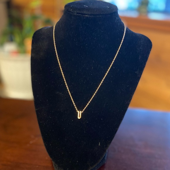 Jewelry - Cute Letter U Initial Necklace!